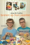 Breien op hun paasbest Arne en Carlos